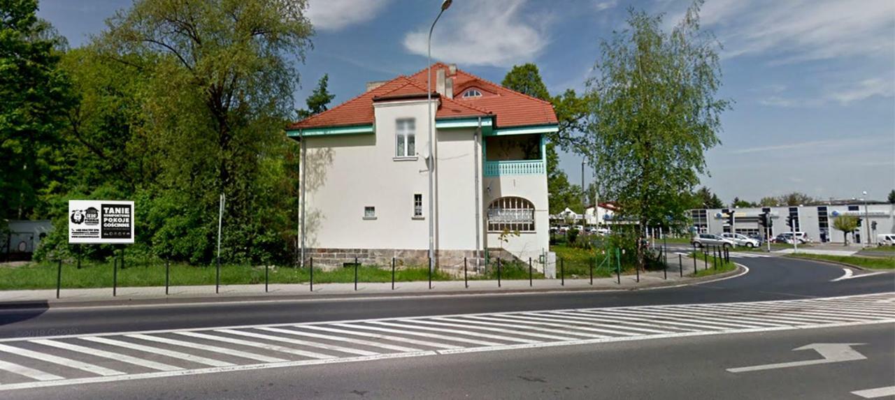 Czarna Owca- Pokoje Goscinne Gniezno Luaran gambar