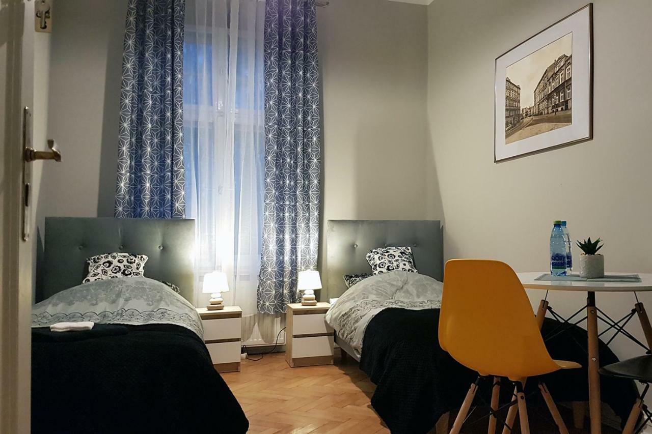 Czarna Owca- Pokoje Goscinne Gniezno Luaran gambar
